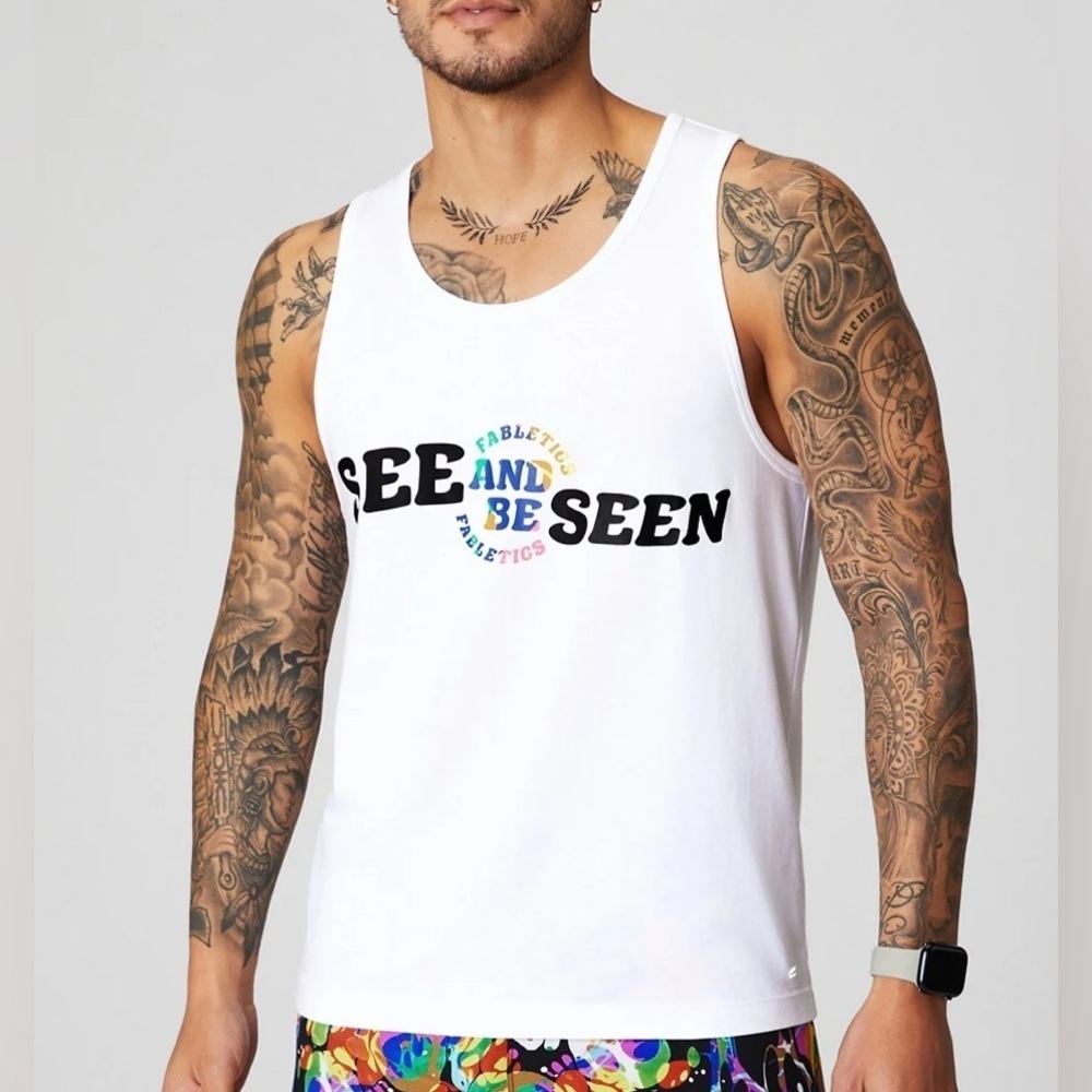 Fabletics Men's The 24-7 Sleeveless Tank Shirt See and Be Seen Size XL White